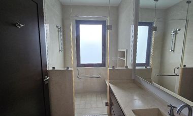 Residencia en venta en Lomas de Tecamachalco, casa 1