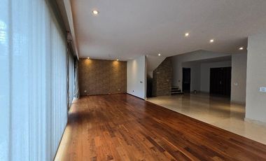 Residencia en venta en Lomas de Tecamachalco, casa 1
