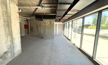 ARRIENDO Local Comercial de  65,65 m2, Estadio Nacional, Ñuñoa