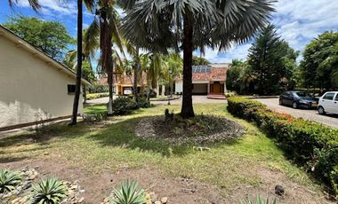 VENTA de CASA RESIDENCIAL en NEIVA