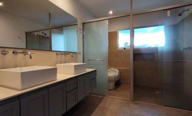 ARRIENDO de CASAS en RIONEGRO