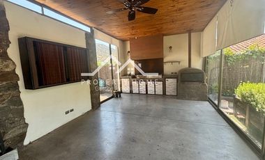 CASA 4 DORM + ESCRITORIO + SERVICIO LA RESERVA