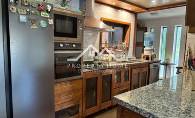 CASA 4 DORM + ESCRITORIO + SERVICIO LA RESERVA