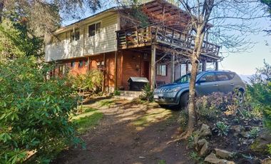 CASA EN ARRIENDO AÑO COMPLETO RIO CALCURRUPE / LLIFEN