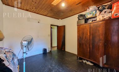 VENTA DE DOS CASAS EN EL MISMO TERRENO!! JOSE MARMOL KING AL 800