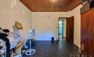 VENTA DE DOS CASAS EN EL MISMO TERRENO!! JOSE MARMOL KING AL 800