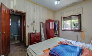 VENTA DE DOS CASAS EN EL MISMO TERRENO!! JOSE MARMOL KING AL 800