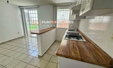 RENTA DE CASA EN MIRADOR DEL QUINCEO