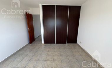 Venta Departamento de un dormitorio con cochera, en La Plata