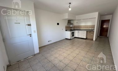 Venta Departamento de un dormitorio con cochera, en La Plata