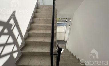 Venta Departamento de un dormitorio con cochera, en La Plata