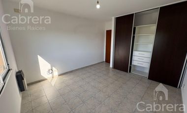 Venta Departamento de un dormitorio con cochera, en La Plata
