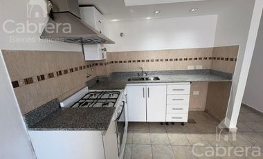 Venta Departamento de un dormitorio con cochera, en La Plata
