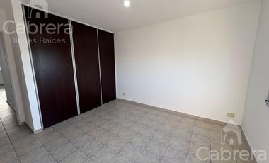 Venta Departamento de un dormitorio con cochera, en La Plata