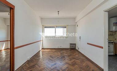 Venta/Alquiler departamento 2 ambientes con cochera en Ramos Mejía.