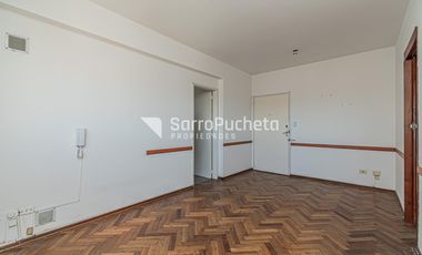 Venta/Alquiler departamento 2 ambientes con cochera en Ramos Mejía.