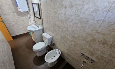 MONOAMBIENTE EN ALQUILER EN MORON SUR