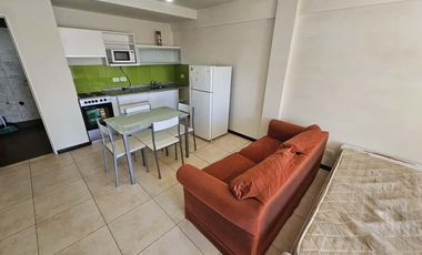 MONOAMBIENTE EN ALQUILER EN MORON SUR