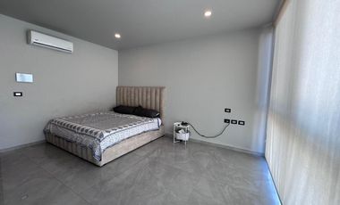 RENTA DE CASA EN PUNTO SUR ESTE