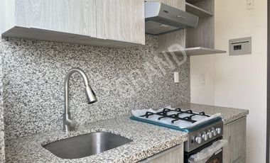 Casa en renta con jardín excedente en Somos Residencial