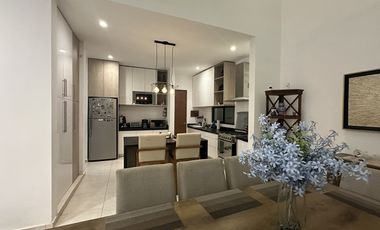 Casa en Venta en Privada Gran Valle Cholul | 3 habitaciones + cuarto de servicio