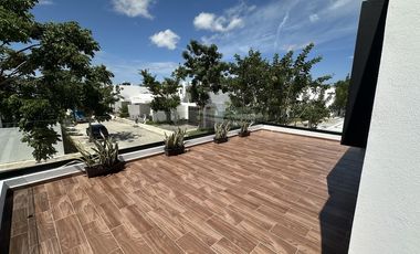 Casa en Venta en Privada Gran Valle Cholul | 3 habitaciones + cuarto de servicio