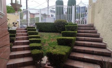 Casa en Venta en Residencial El Dorado, Tlalnepantla