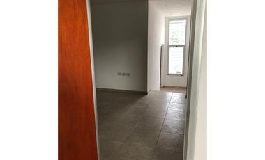 Bv. Urquiza 422 P.A. - San Lorenzo