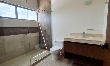 Casa en privada residencial de 3 Habitaciones en Venta. Conkal