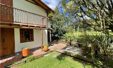 Casa en Venta en El Retiro con Cascada