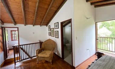 Casa en Venta en El Retiro con Cascada