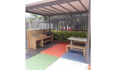 Alquilo apartamento Urbanización Plaza Navarra, Bello