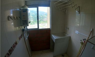 Alquilo apartamento Urbanización Plaza Navarra, Bello