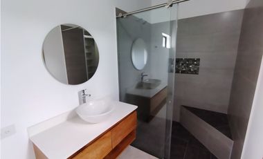 Casa en Arriendo en Envigado sector Antillas