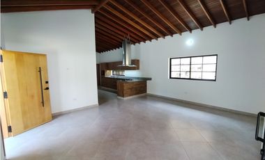 Casa en Arriendo en Envigado sector Antillas