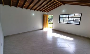 Casa en Arriendo en Envigado sector Antillas