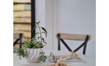 Casa en Arriendo Amoblada en El Retiro