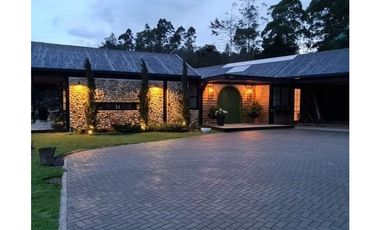 Casa en Arriendo Amoblada en El Retiro