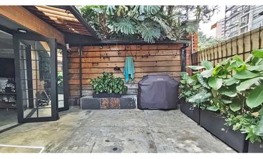 Vendo moderna casa remodelada en Castropol unidad cerrada