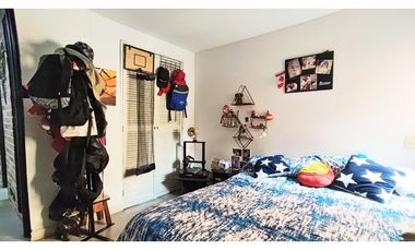 Vendo moderna casa remodelada en Castropol unidad cerrada