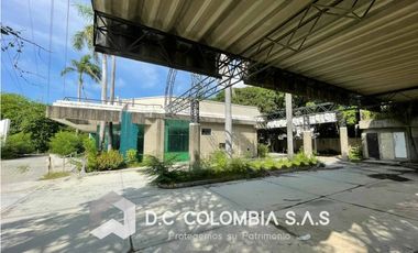 VENTA DE LOCAL EN ZONA INDUSTRIAL MAMONAL - CARTAGENA