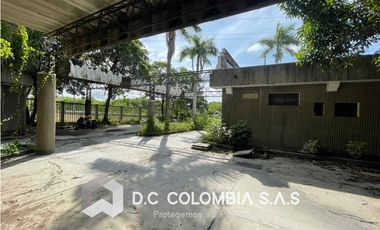 VENTA DE LOCAL EN ZONA INDUSTRIAL MAMONAL - CARTAGENA