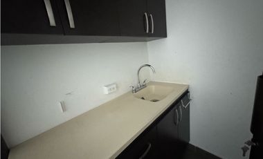 Alquiler y venta de oficina en el edificio TWIST TOWER | Obarrio