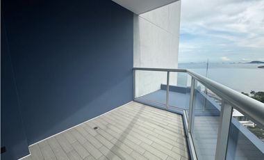 ALQUILER DE APARTAMENTO EN AVENIDA BALBOA PH YACHT CLUB 154m2 JP