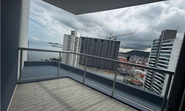 ALQUILER DE APARTAMENTO EN AVENIDA BALBOA PH YACHT CLUB 154m2 JP