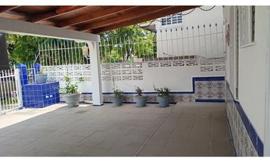 HATO PINTADO / 384M / 3 HABITACIONES / 2 PARKING / 2 NIVELES / TERRAZA