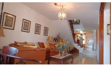 HATO PINTADO / 384M / 3 HABITACIONES / 2 PARKING / 2 NIVELES / TERRAZA