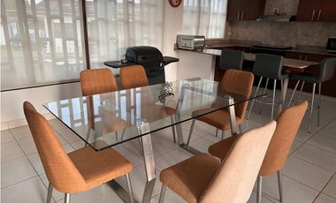 En Venta Casa amoblada en la Ermita de San Carlos - Panamá Oeste.