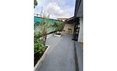 EXCELENTE UBICACIÓN A PASOS DE VA ESPAÑA