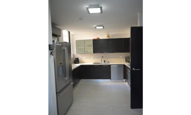 VENTA CASA PH NATIVA 350MTRS EV